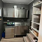 Treffpunkt Gruppenhaus Fuer 22 Personen Mit Grossem Aufenthaltsraum Und Kueche 度假居