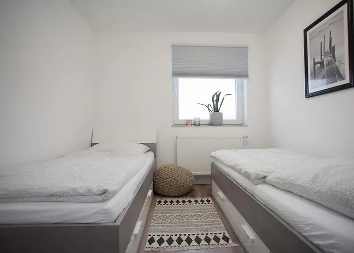 Treffpunkt Gruppenhaus Fuer 22 Personen Mit Grossem Aufenthaltsraum Und Kueche 別荘 *