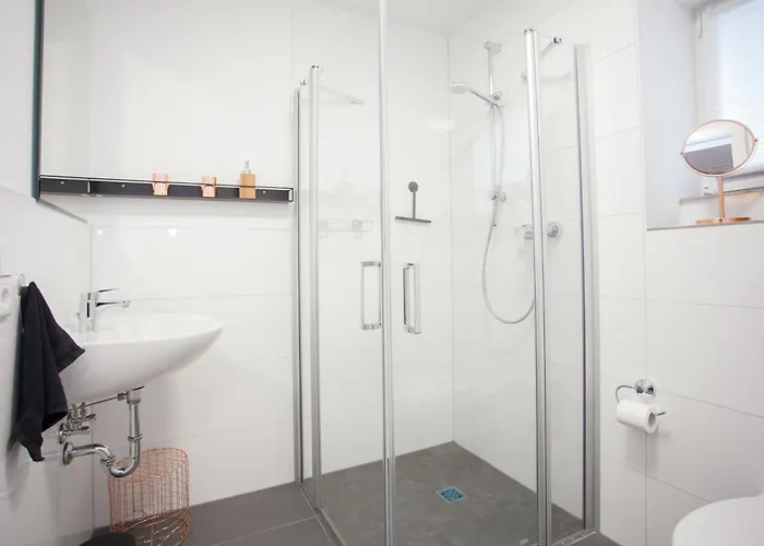 Treffpunkt Gruppenhaus Fuer 22 Personen Mit Grossem Aufenthaltsraum Und Kueche ヴィンターベルク