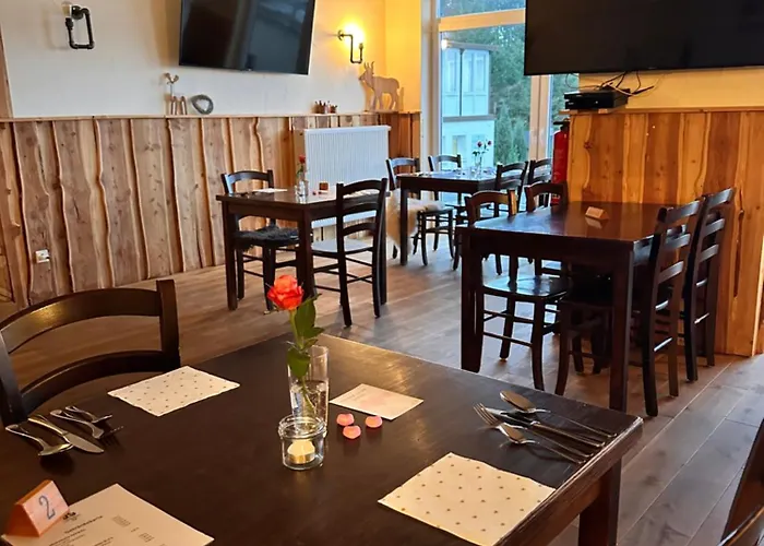 Treffpunkt Gruppenhaus Fuer 22 Personen Mit Grossem Aufenthaltsraum Und Kueche